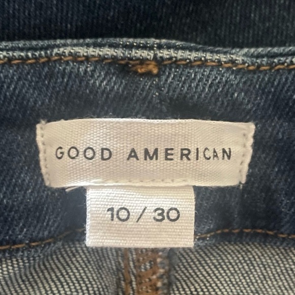 Good American Good Legs Crop Shadow Pockets in INDIGO008 Wash Size 10 / 30 NWOT - Picture 6 of 11
